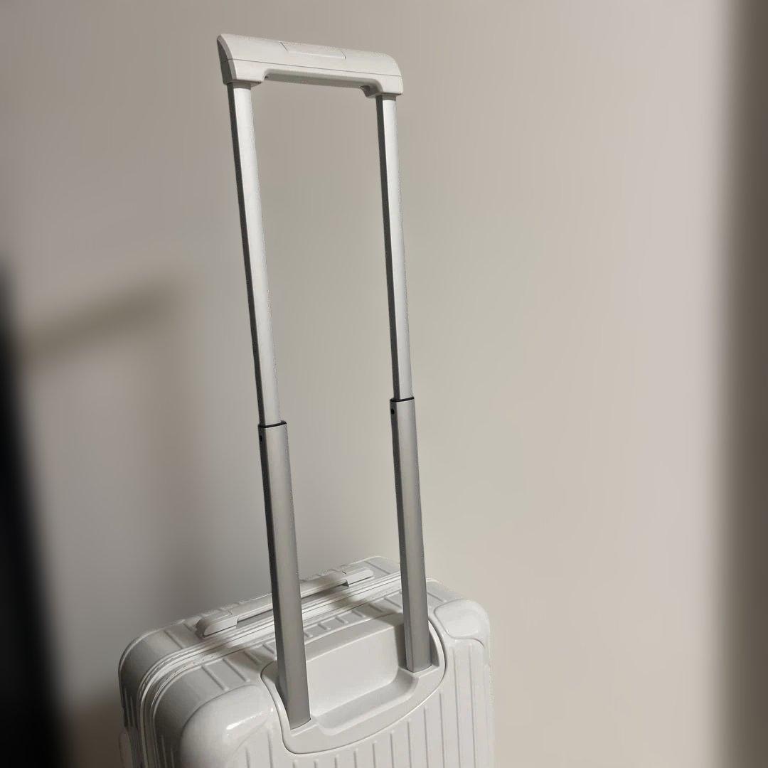 （RIMOWA Essential）リモワ エッセンシャル　キャビン　36L