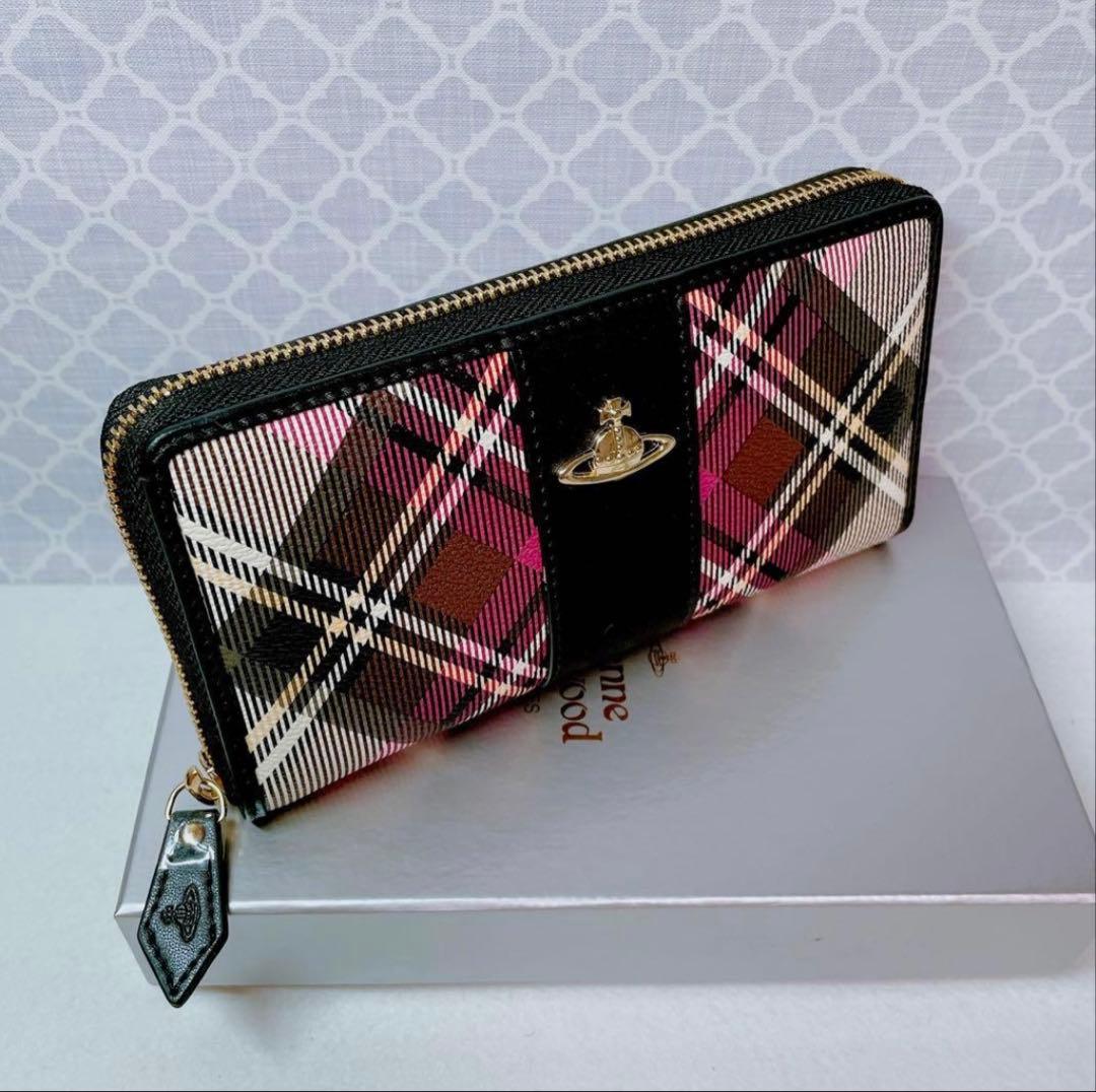 【大人気✨️1点のみ】ヴィヴィアン・ウエストウッド 黒チェック 長財布