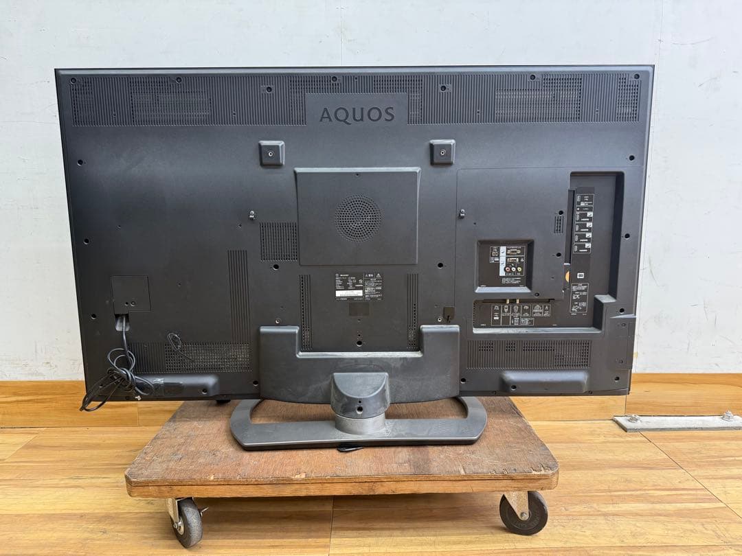 TG254 シャープ　アクオス　60V型 液晶テレビ LC-60G9 15年