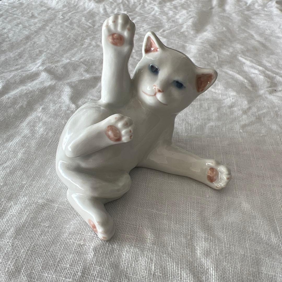   ロイヤル・コペンハーゲン 猫の置物 302