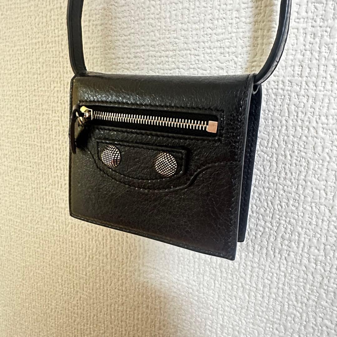 新品同様 BALENCIAGA ル・カーゴ ミニショルダーウォレット レザー