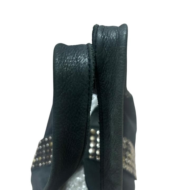 TRES トレ ハンドバッグ 本革 スタッズ ブラック トートバッグ 肩掛け