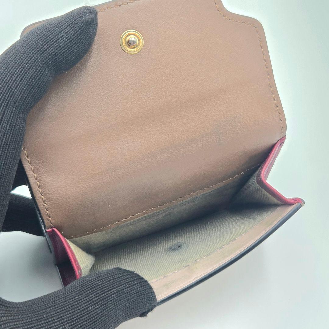 美品 MARNI マルニ 三つ折り財布 コンパクト 箱 保存袋付き