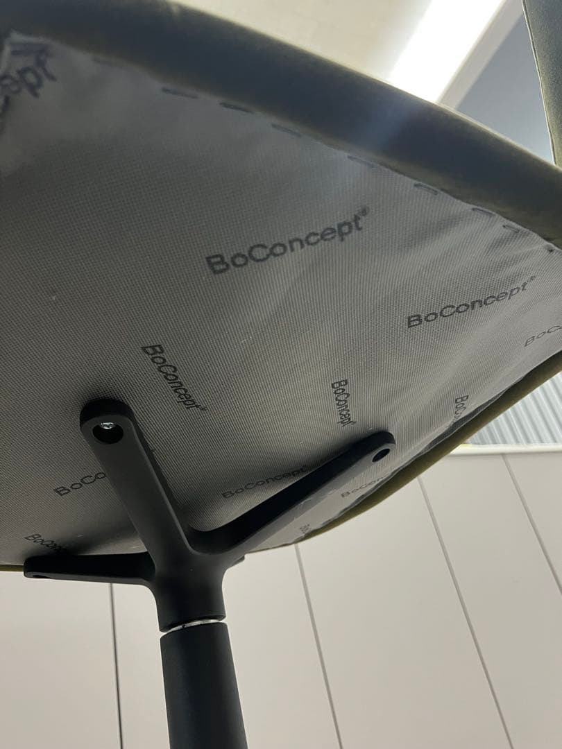 BoConceptボーコンセプト回転式ダイニングチェア アームチェア2脚セット