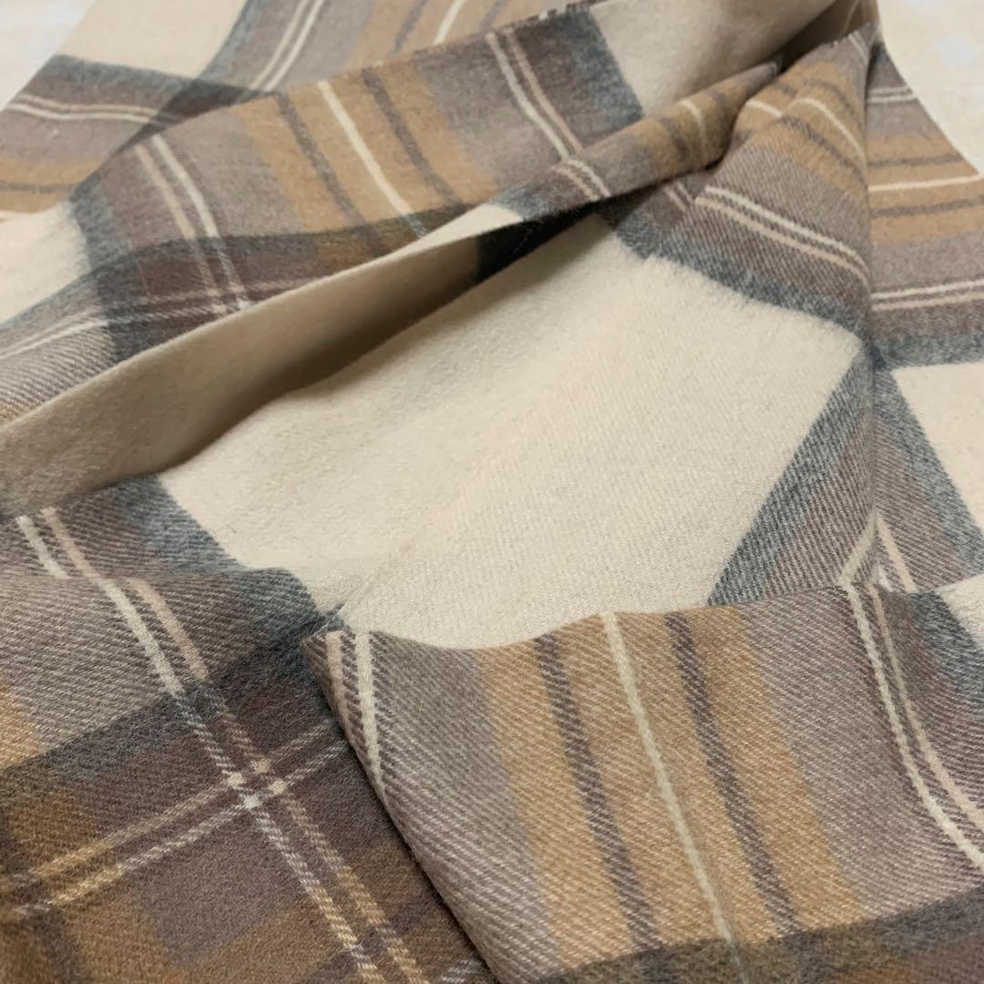 h*o様 ジョンストンズ スカーフ　ナチュラルスチュワート　タータンチェッ大判