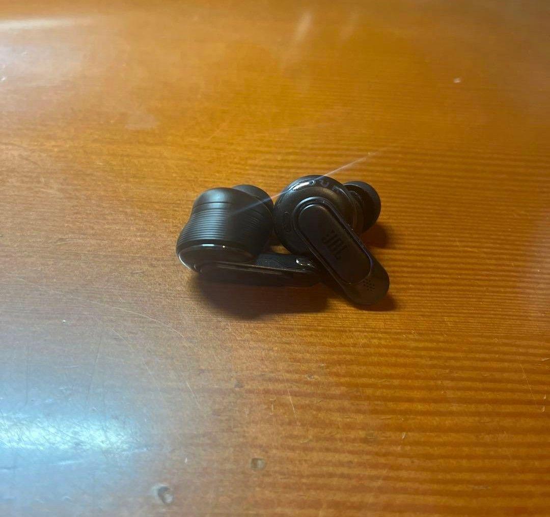 JBL Tour Pro 3 ブラック イヤホンのみ