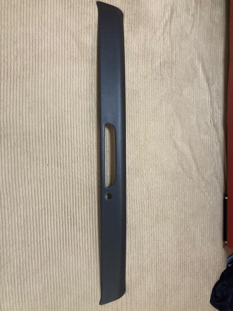 ハイエースessexリアスポイラー