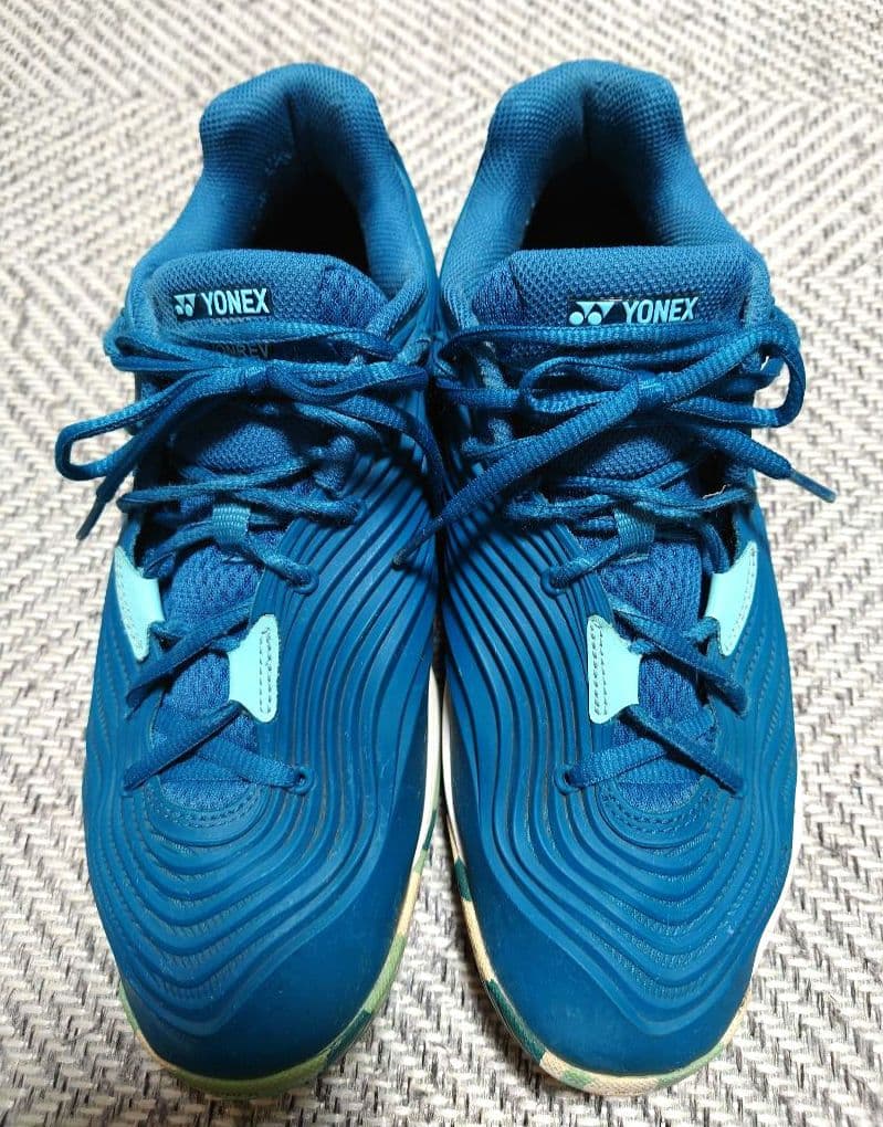 YONEX　テニスシューズ