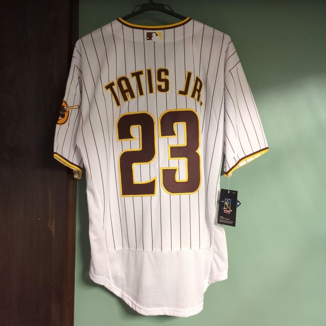 ナイキ製タティスジュニアユニフォーム