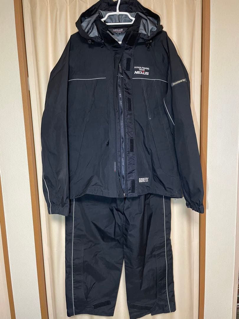 シマノ　NEXUS GORE-TEX フィッシングスーツ(上下セット)