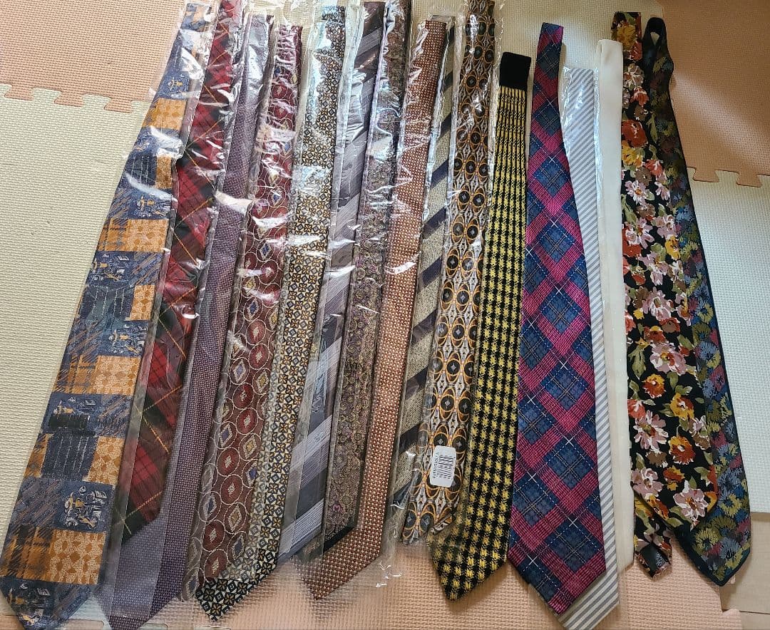 ネクタイ16本セット　dunhill　イヴ・サンローラン他