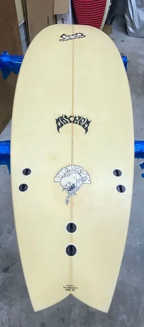 Lost メイヘム　RNF 中古　大阪引取り限定　グラフィック