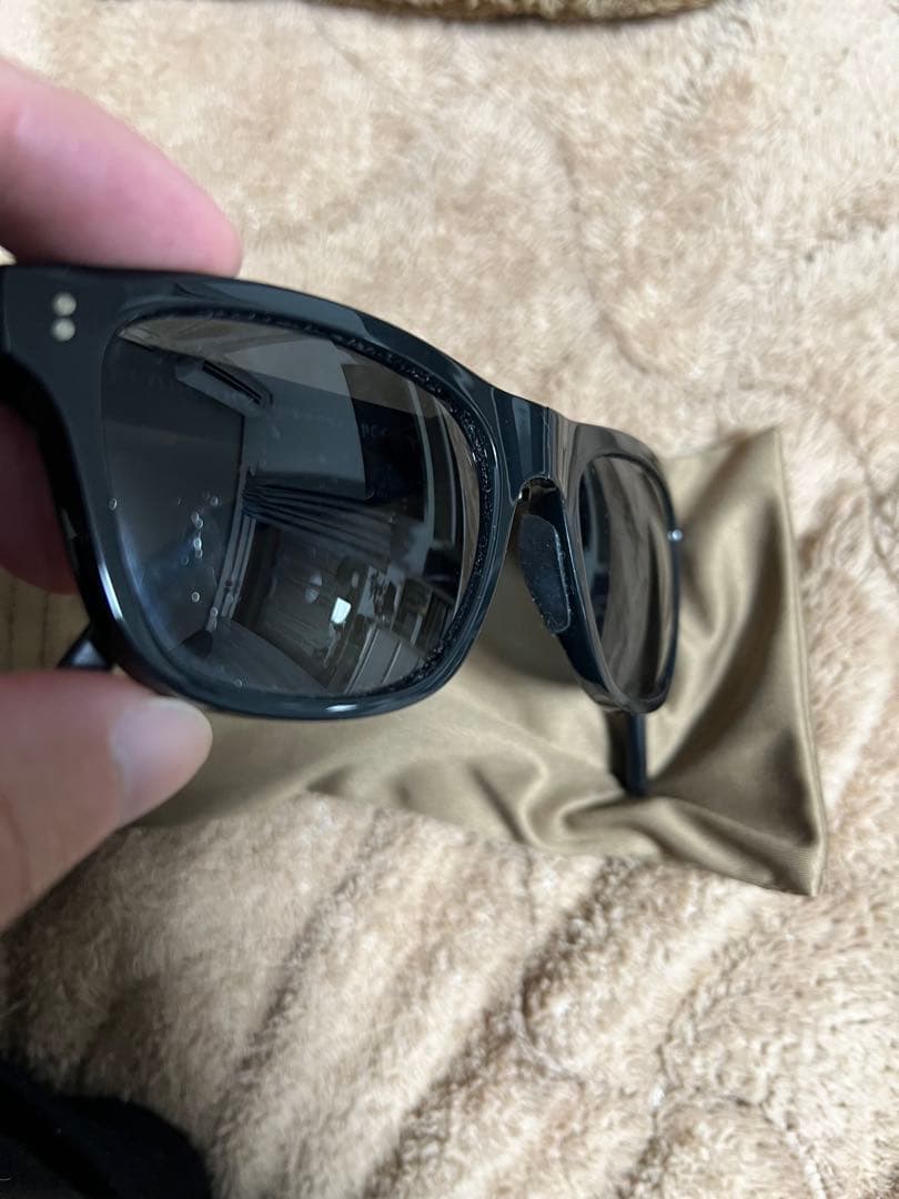 BURBERRY ブラック サングラス