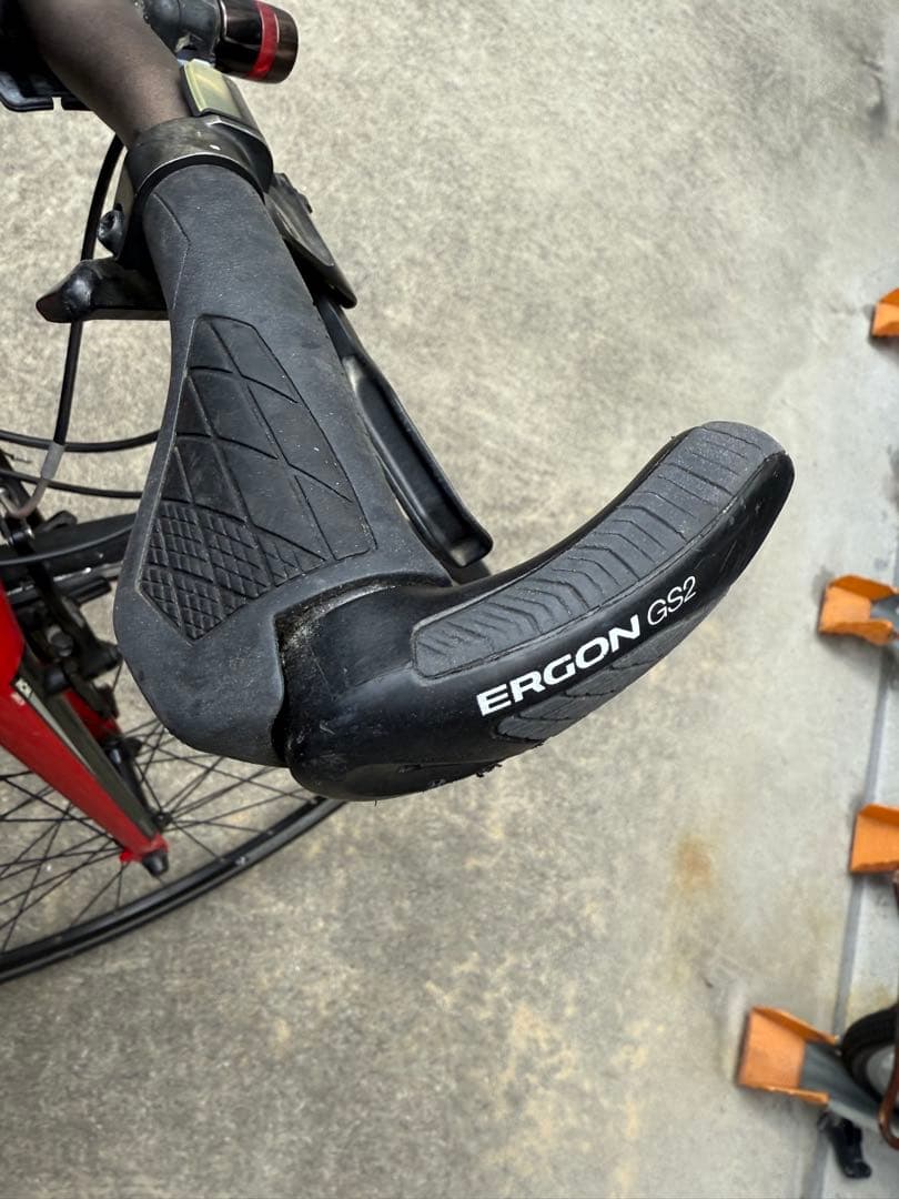 TREKレッド スポーツサイクル Xindaサドル Wellgoペダル