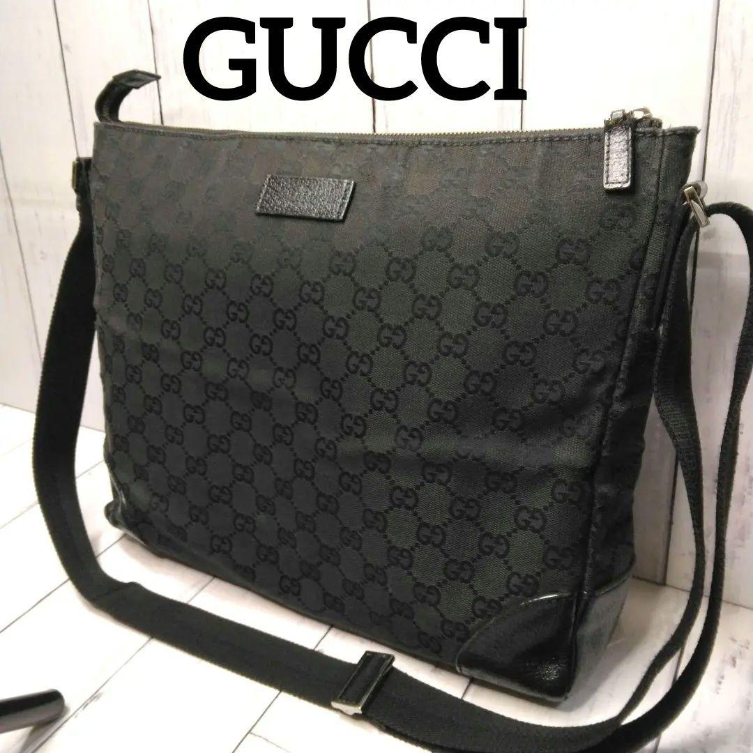 GUCCI グッチ　ショルダーバッグ　GGキャンバス　レザー　204991