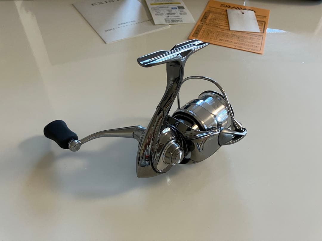 エースさま専用ダイワ　22イグジストLT2000S-H 純正スプール付