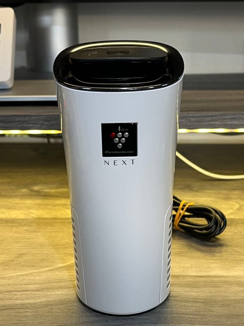 プラズマクラスターイオン発生機　車載用　 IG-MX15-W（ホワイト）