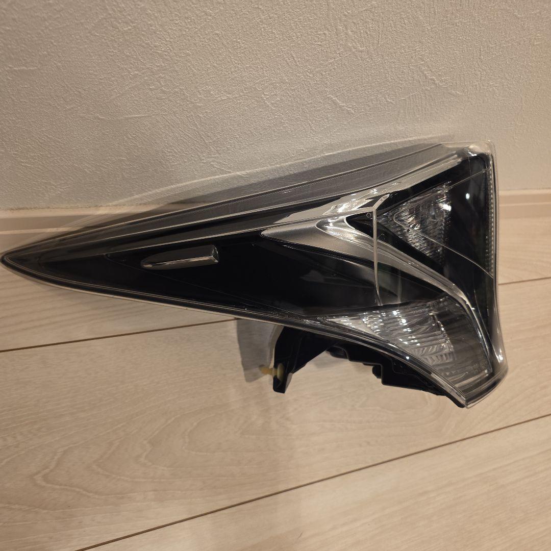 50 プリウス　前期　純正　加工　テールランプ