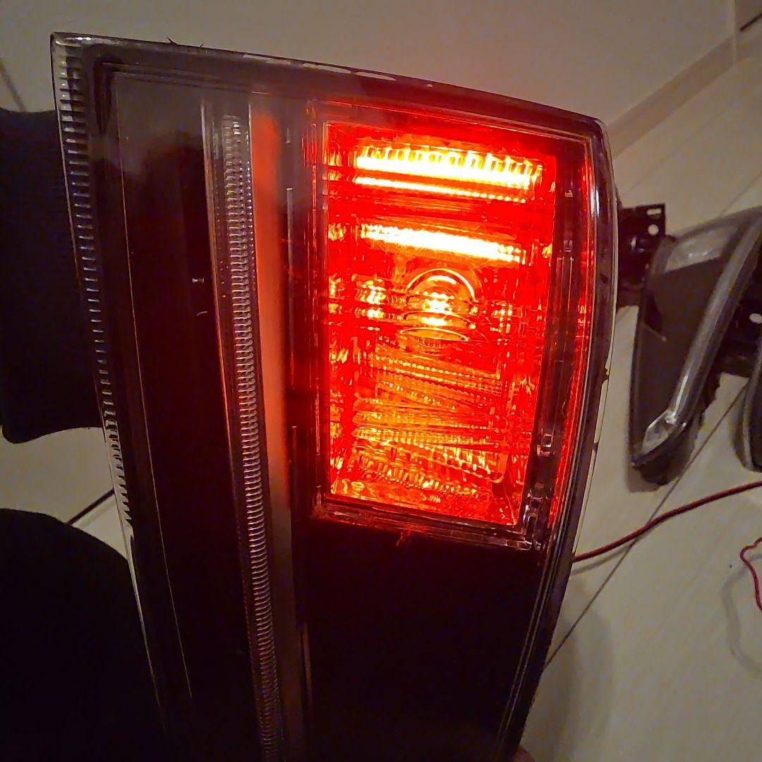 50 プリウス　前期　純正　加工　テールランプ