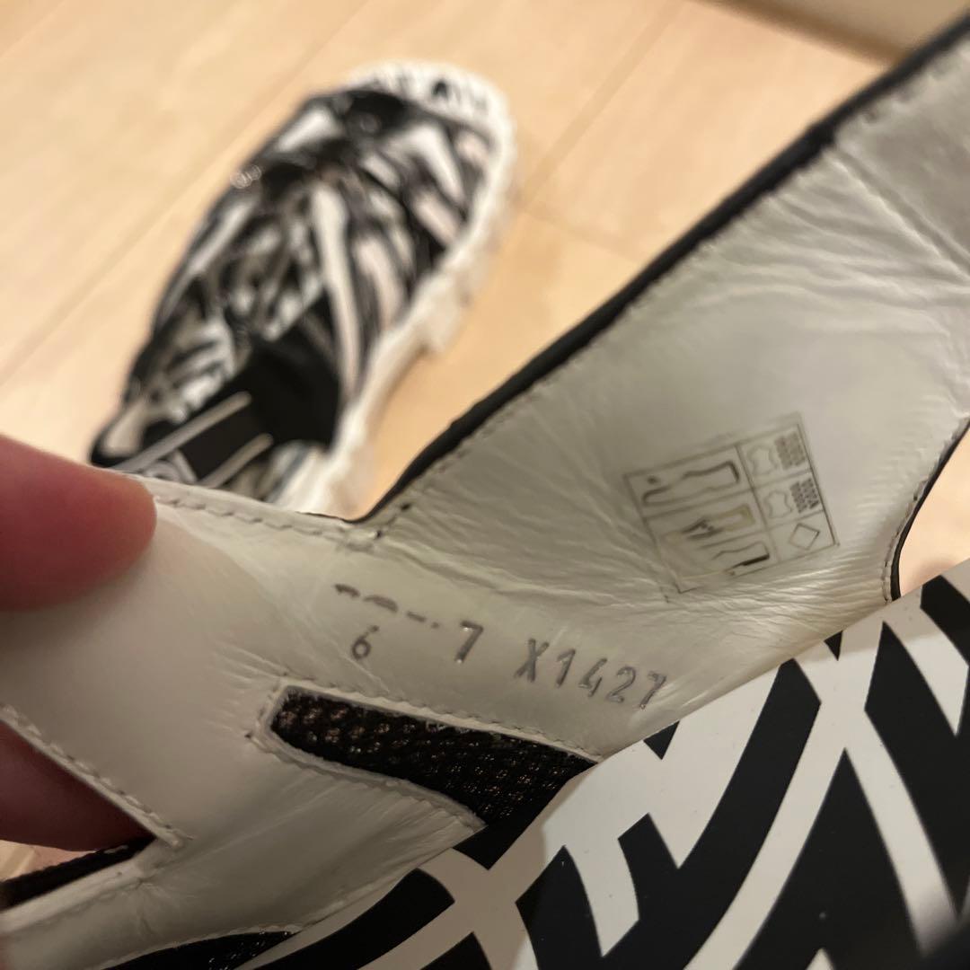 FENDI フェンディ　チャンキーソール サンダル