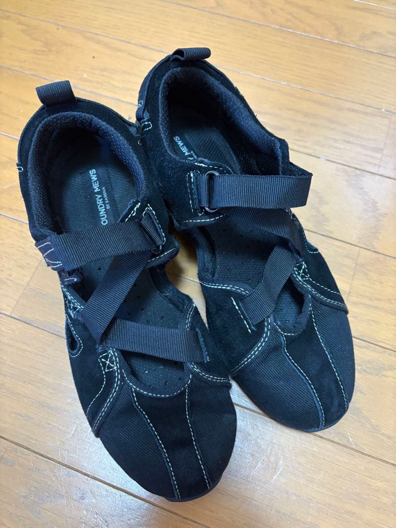 Foundry Mewsキャンバス スウェード シューズ