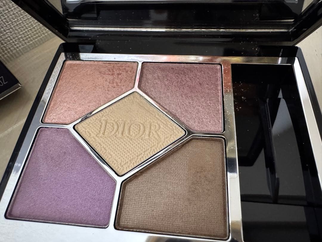 DIOR 限定色874 アイシャドウ　ミスティーアイリス　中古　ディオールショウ