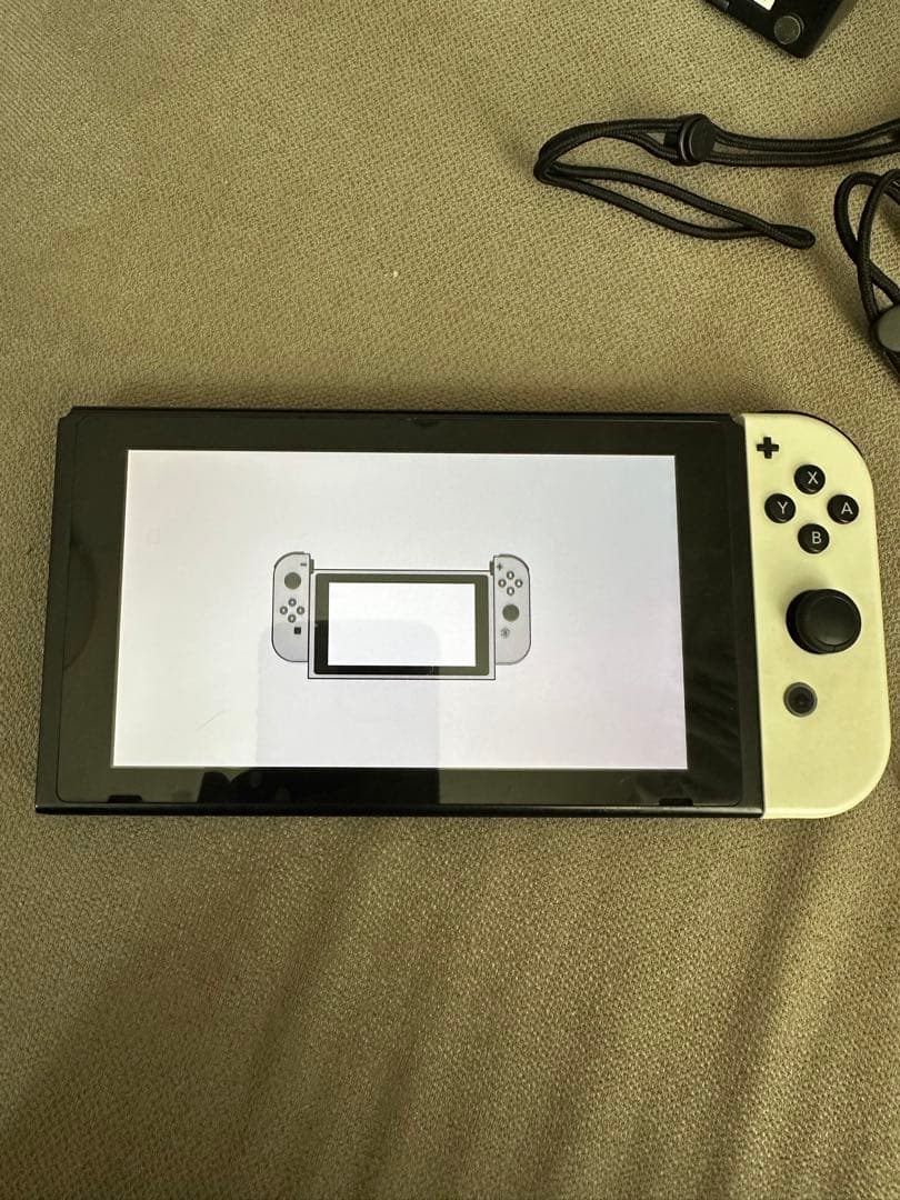 Nintendo Switch 本体 ホワイト/ブラック 初期化済