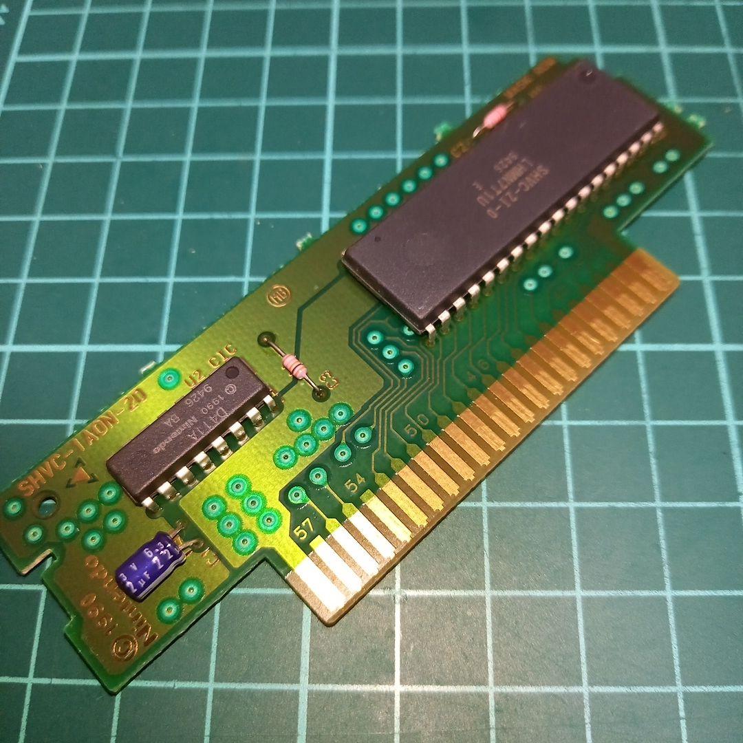 国内正規品　起動確認済み　スーパーファミコン　ジェノサイド　G2