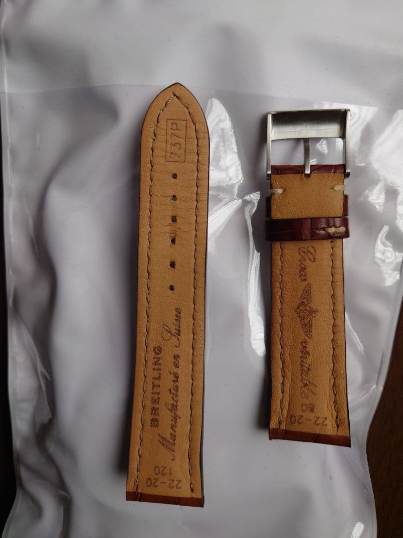 BREITLING クロコダイルレザーストラップ 22mm　レザーベルト尾錠付き