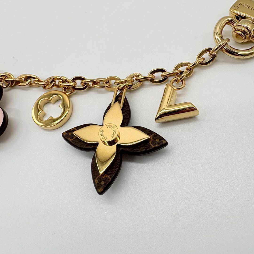 新品 ルイヴィトン チャーム M01414 チェーン・ブルーミングフラワー