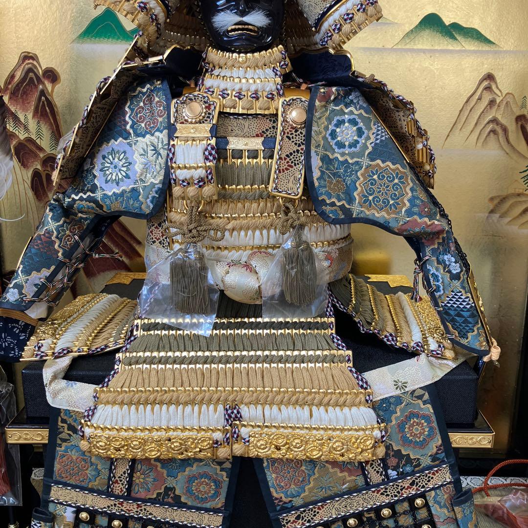 たまやす 五月人形