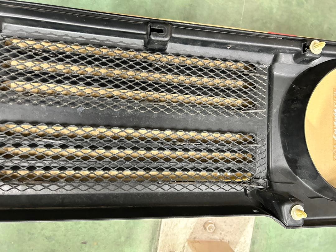 ジムニーシエラアウトクラスカーズヴィンテージGグリル ASA製jb64 jb74