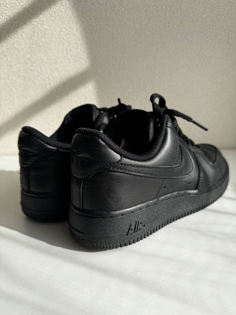 Nike Air Force 1 ブラック 24.5cm