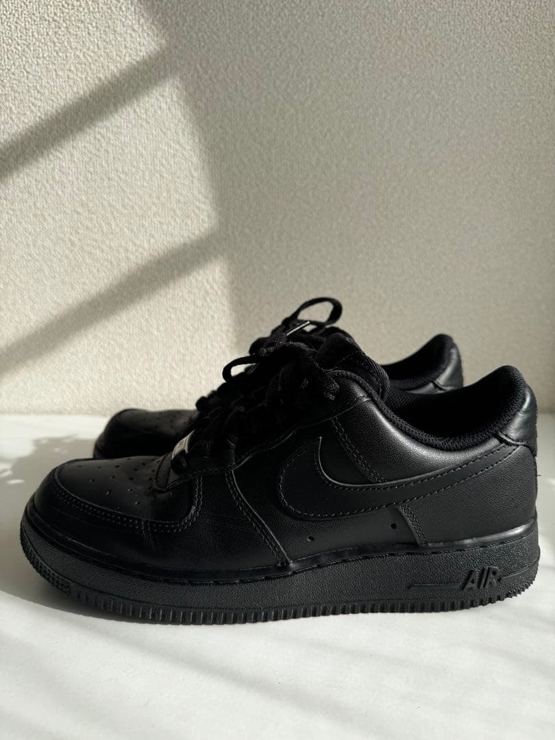 Nike Air Force 1 ブラック 24.5cm