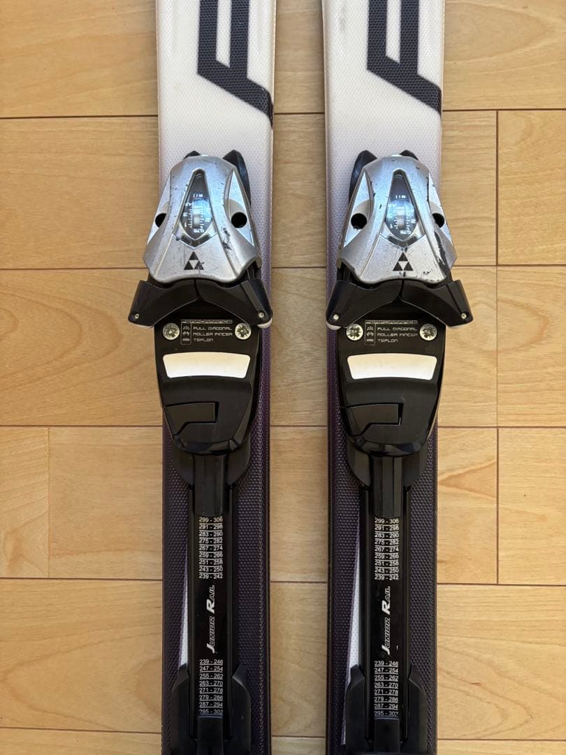 FISCHERジュニアスキー　140センチ