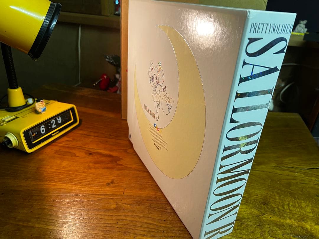 【輸送箱付き・美少女戦士セーラームーンR LD-BOX・コレクター向け・希少