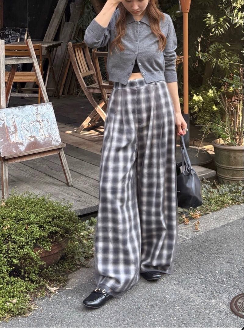 ungrid 大人気ネット完売品 チュールドッキングタックパンツ　25A/W