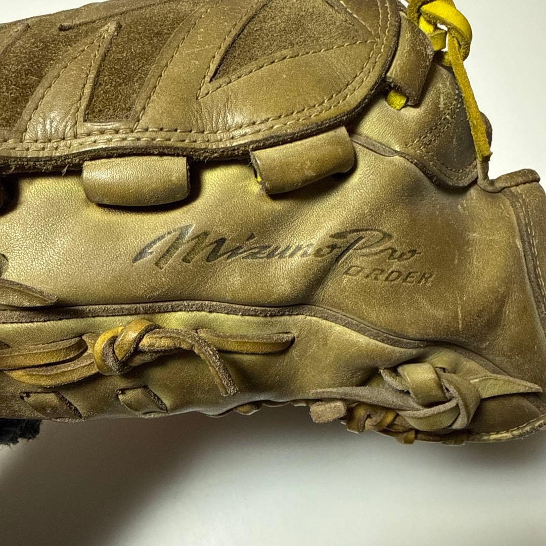 Mizuno Pro硬式グローブ 投手用左投げ