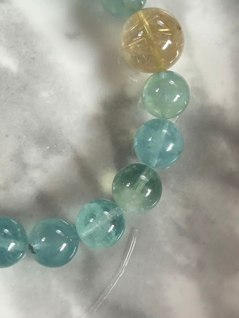 ゴールドルチルクォーツ貔貅ちゃんとアクアマリンのブレスレット