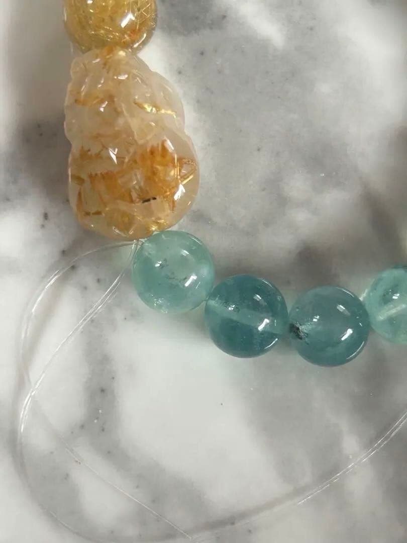 ゴールドルチルクォーツ貔貅ちゃんとアクアマリンのブレスレット