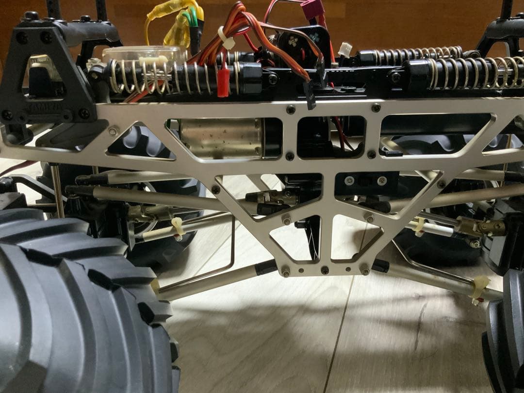 佐*治様 ☆1/10RC☆4×4モンスタートラック ☆TXT-1☆