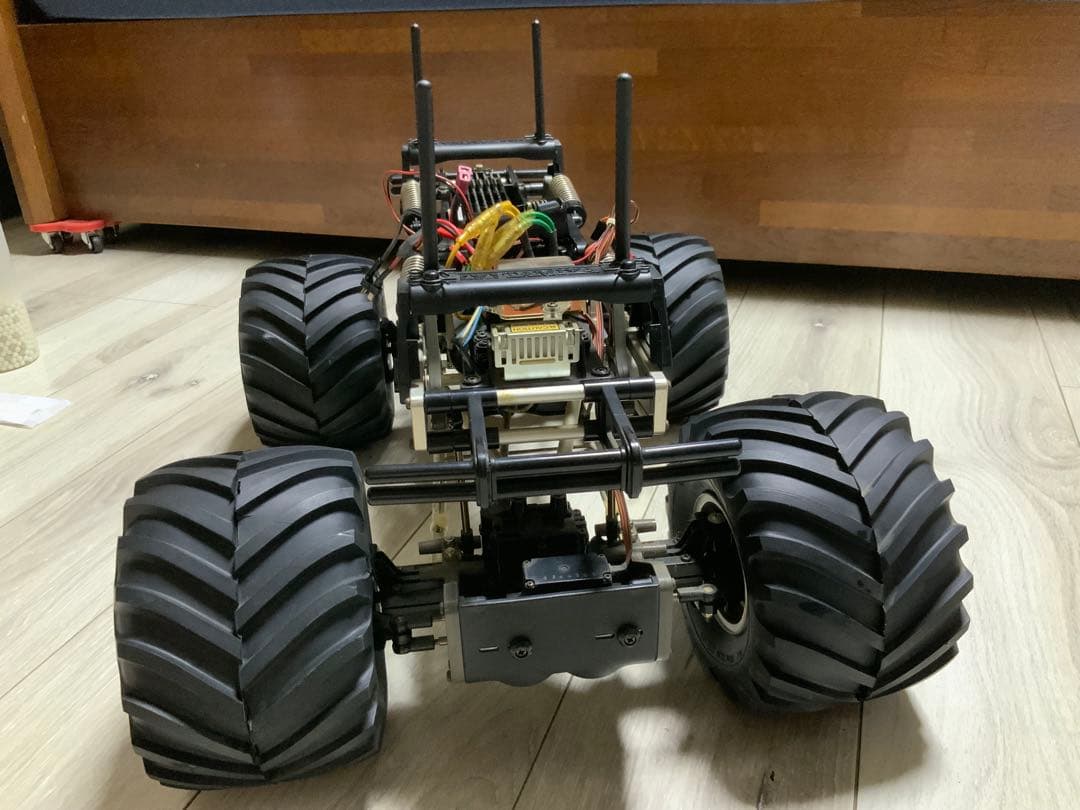 佐*治様 ☆1/10RC☆4×4モンスタートラック ☆TXT-1☆