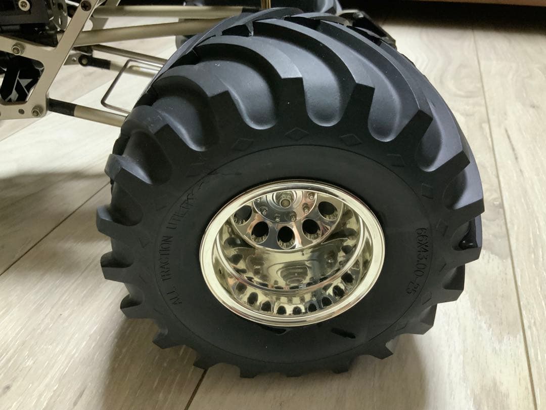 佐*治様 ☆1/10RC☆4×4モンスタートラック ☆TXT-1☆