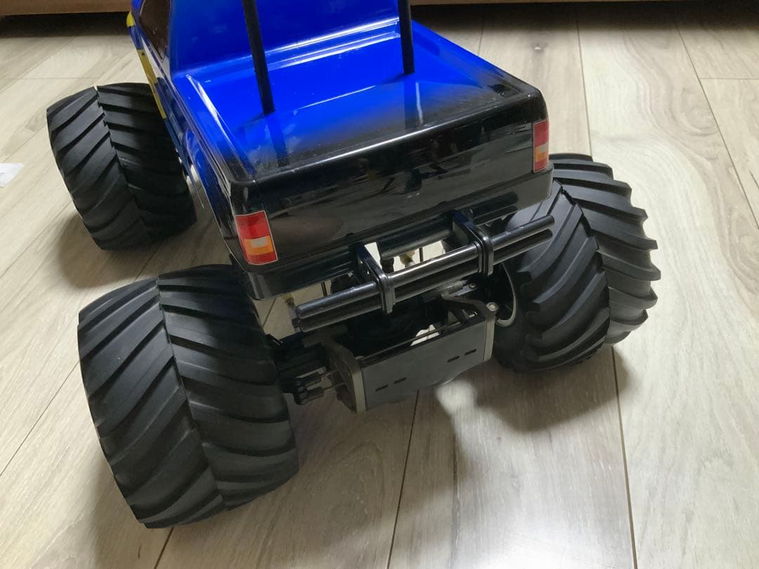 佐*治様 ☆1/10RC☆4×4モンスタートラック ☆TXT-1☆