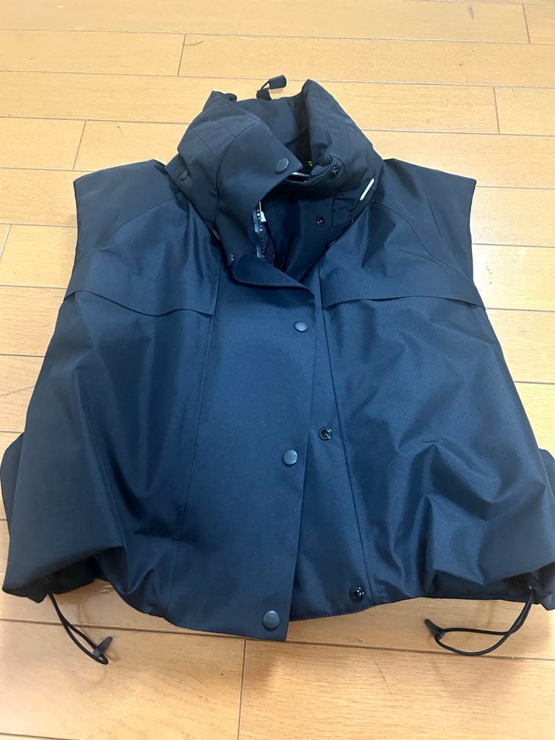 MONCLER × HYKE ダウン　ベスト　サイズ1 ブラック　ゴアテックス