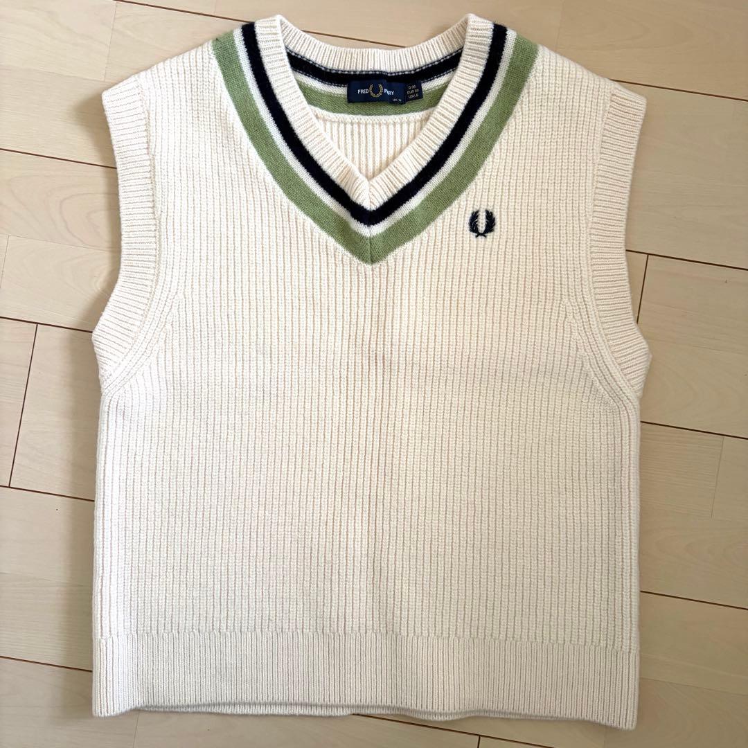 FRED PERRY Rey BEAMS チルデン ニット　ベスト 白 ウール