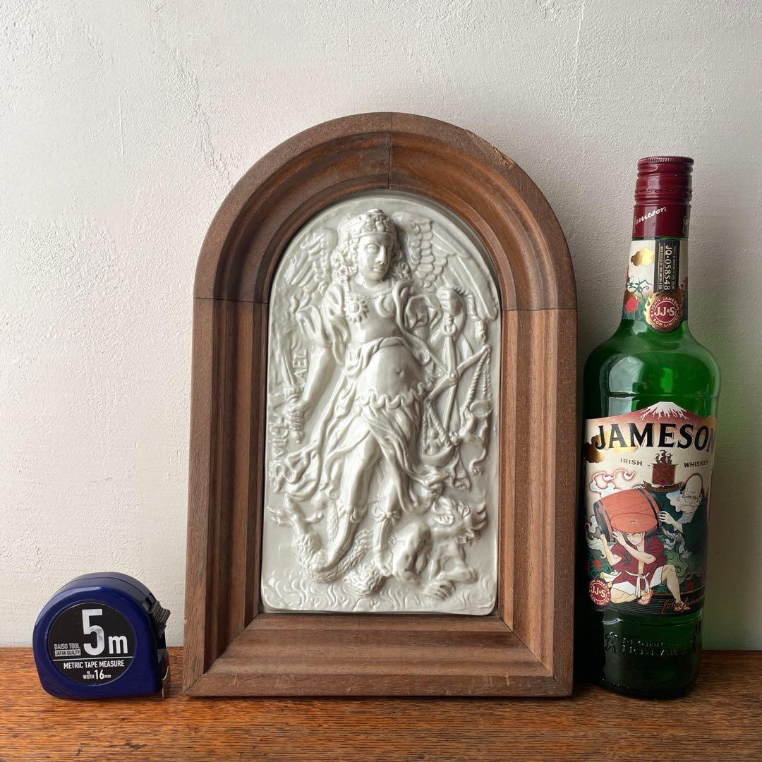 大天使ミカエル　陶板画　アンティーク　レプリカ　ドイツ　ミュージアムグッズ