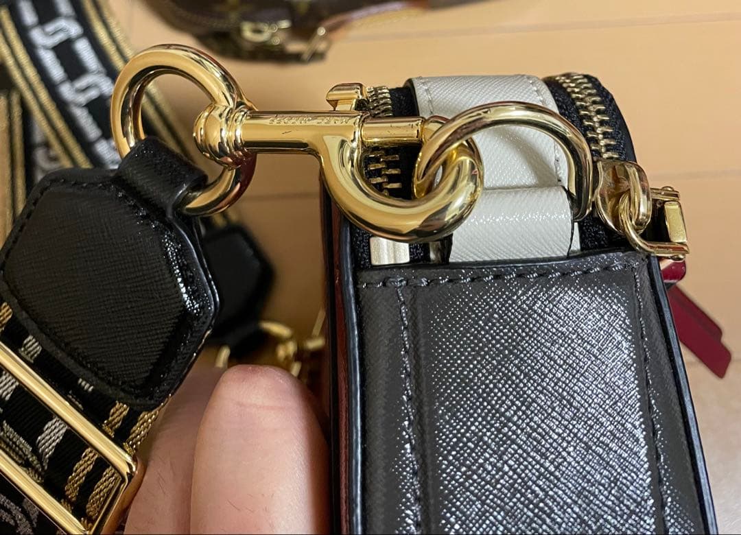 MARC JACOBS バーガンディ ショルダーバッグ