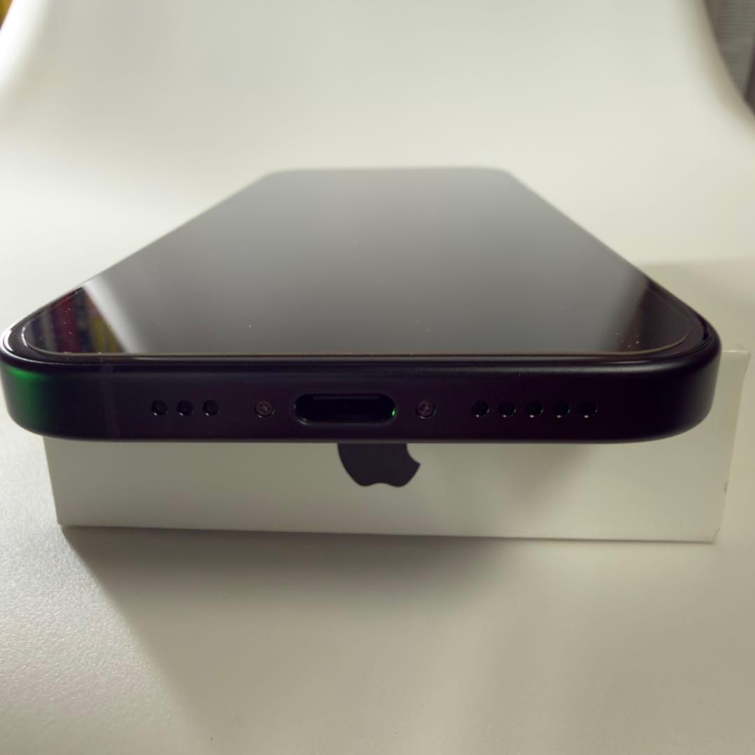 【極美品】iPhone16 512GB ブラック 本体 バッテリー100%