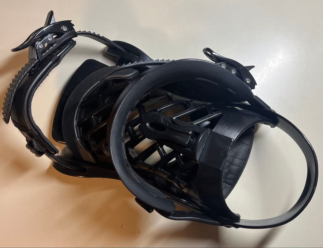 ZUMA スノーボード ビンディング ZM4300 M/Lサイズ スノボ バイン